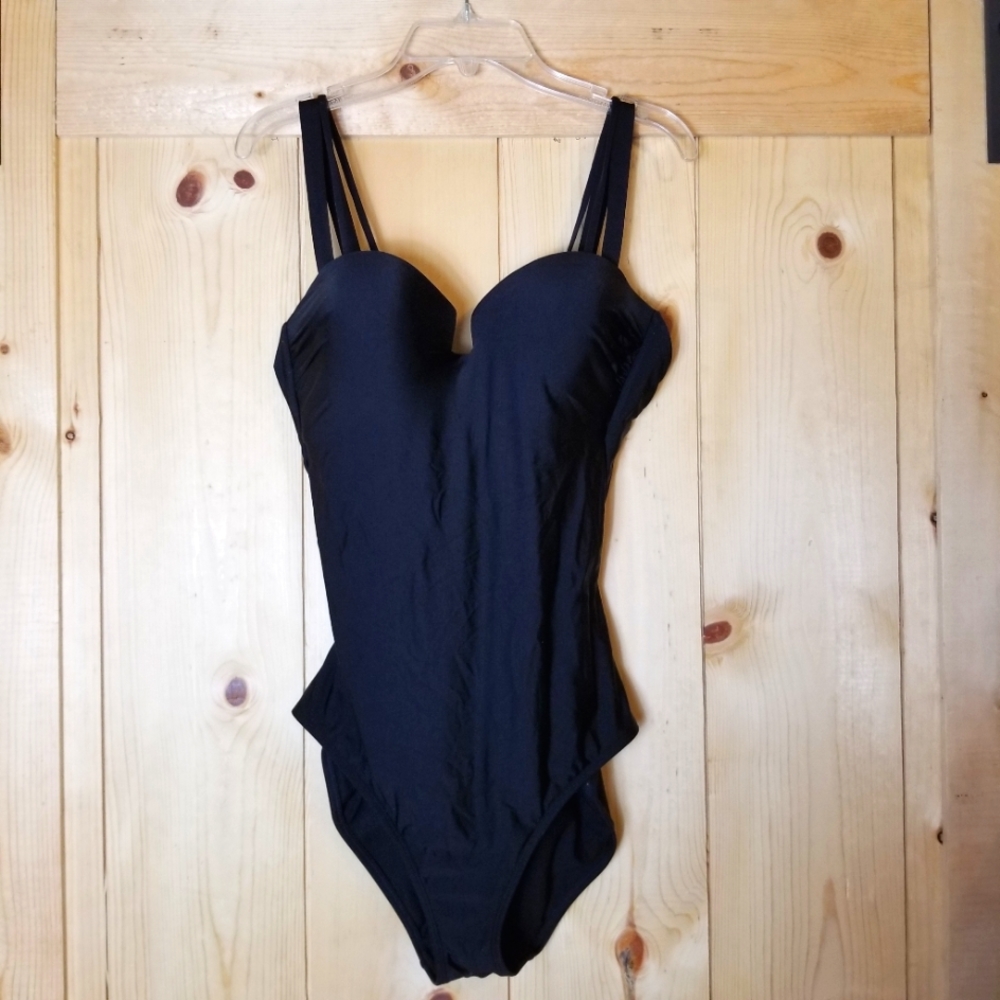 Athleta Aqualuxe Square Plunge One-Piece Swimsuit